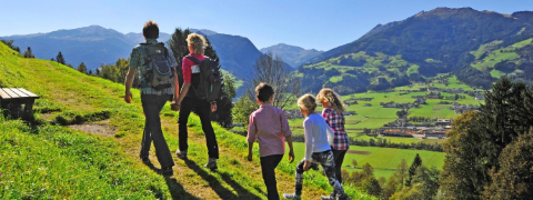 Alpenwanderungen im Zillertal / Österreich: KOSIS Sports Lifestyle Hotel **** inkl. Halbpension, E-Bike Verleih und Teilnahme am Freizeitprogramm ab 319 €
