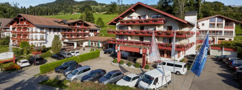 Wellnessoase in den Allgäuer Bergen / Deutschland: Königshof Hotel & Resort Oberstaufen, ab 304€ pro Person