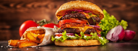 Leckere Bobsek Burger in Berlin 10€ günstiger mit dem Lieferando Gutschein bestellen